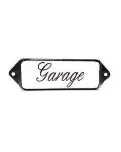Garage "oor" Schuinschrift