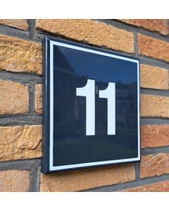 Emaille huisnummer modern model Bloomingdale