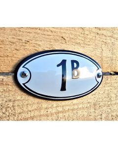Huisnummer ovaal met rand + kader