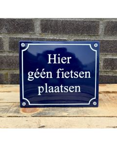 Hier géén fietsen plaatsen
