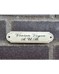 Naambordje Voeten vegen A.U.B.