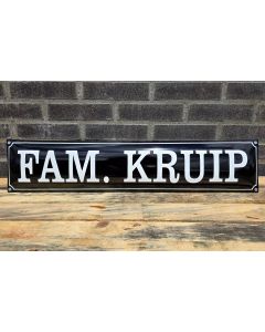 Straatnaambord met kader