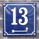 Huisnummer met pijlrichting 16x16cm