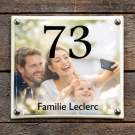 Huisnummerbord met foto