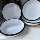 Servies emaille diepe borden set van 4 stuks.